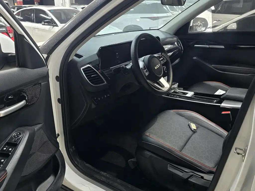 Kia Seltos — миниатюра 4