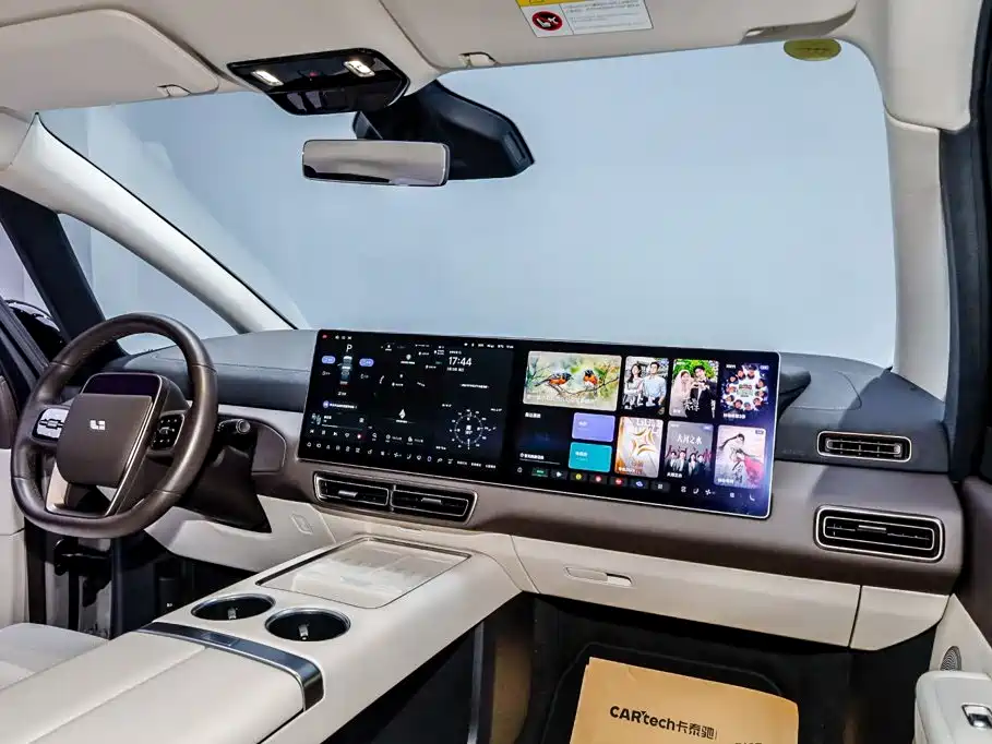 Li Auto Li MEGA — миниатюра 18