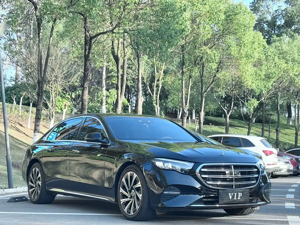 Mercedes-Benz E-Class E 2025 E 300 L Luxury