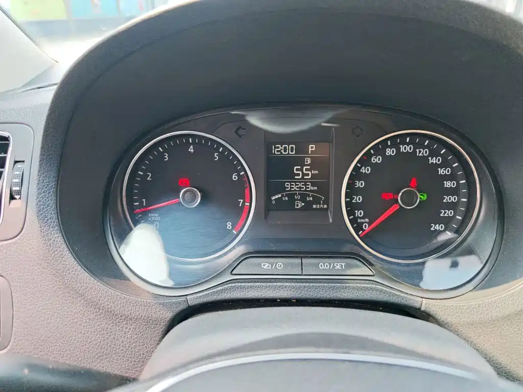 Volkswagen Polo — миниатюра 11