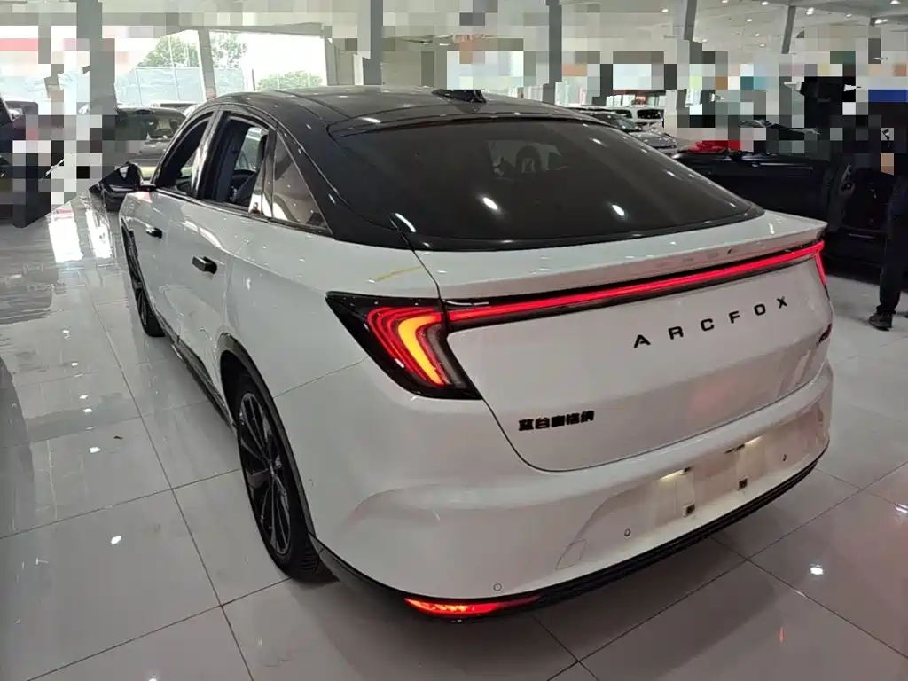 Arcfox Alfa Romeo S S 2022 HI
