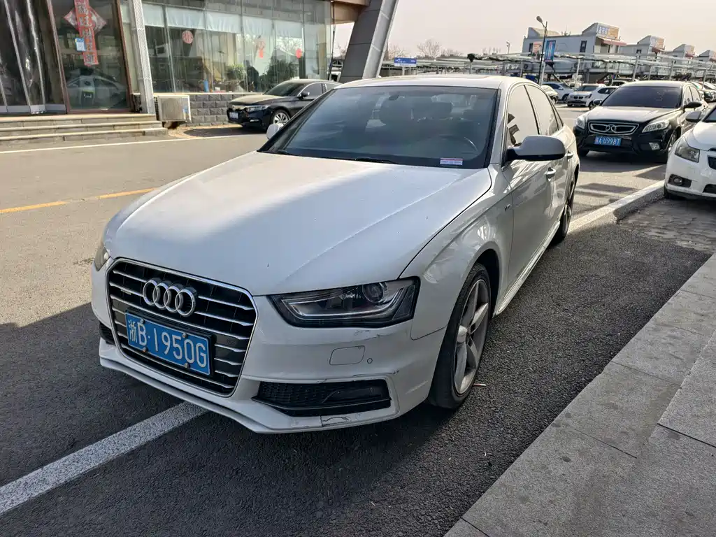 Audi A4L 2016