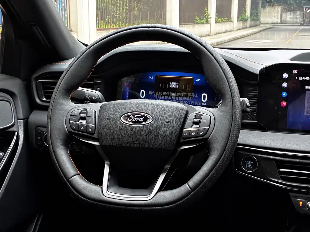 Ford Explorer — миниатюра 18