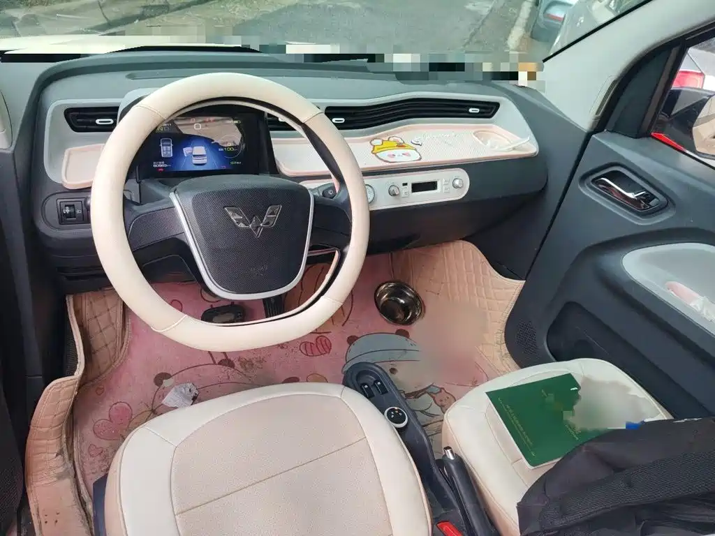 Wuling MINIEV — миниатюра 13