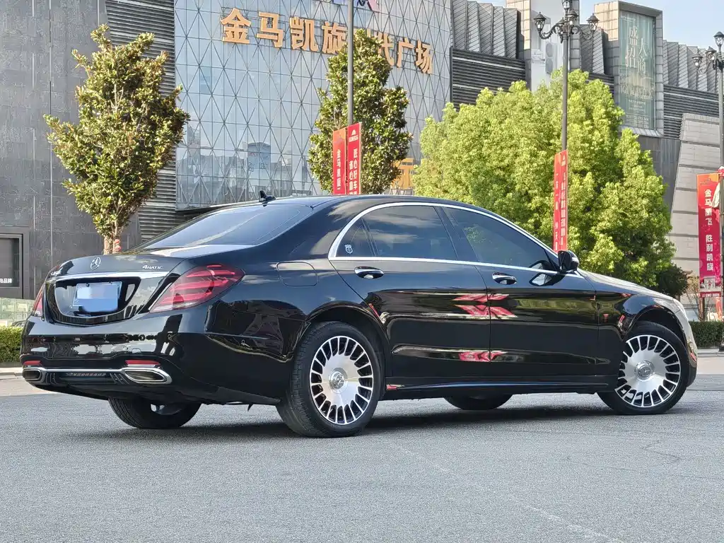 Mercedes-Benz S-Class — миниатюра 6