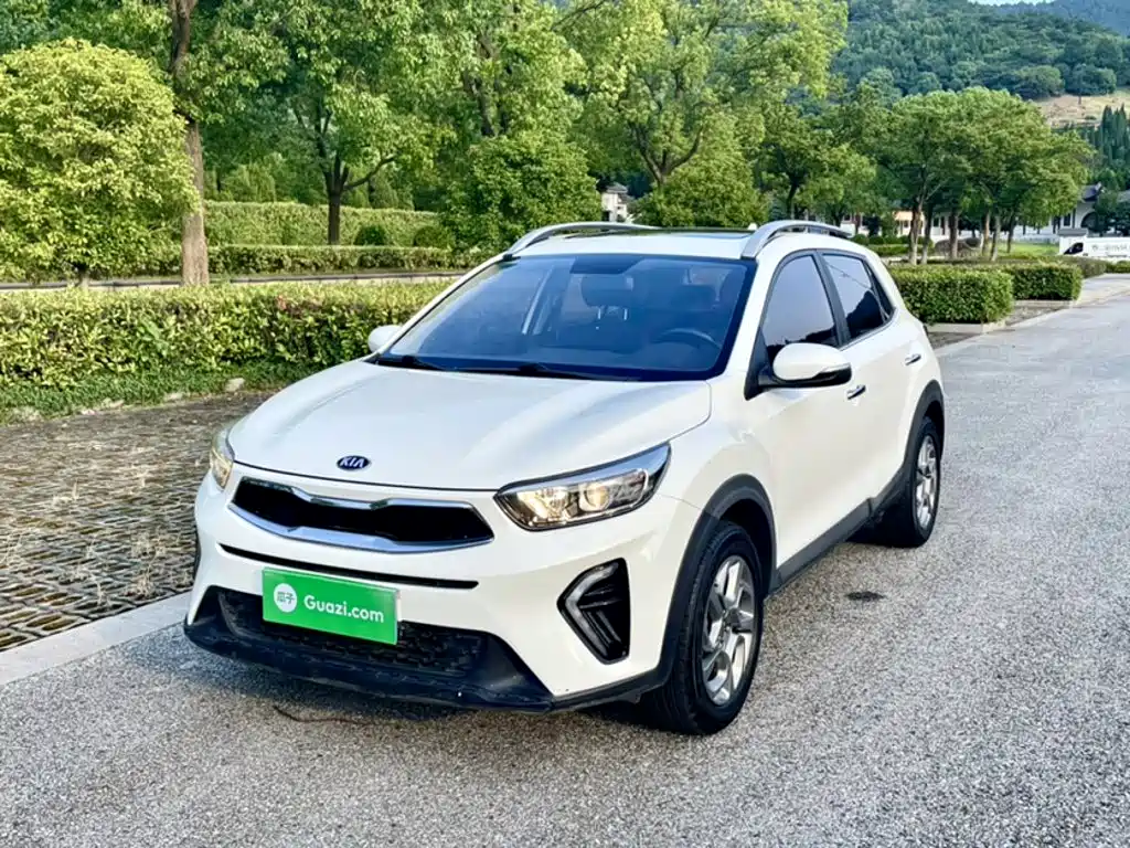 Kia KX1