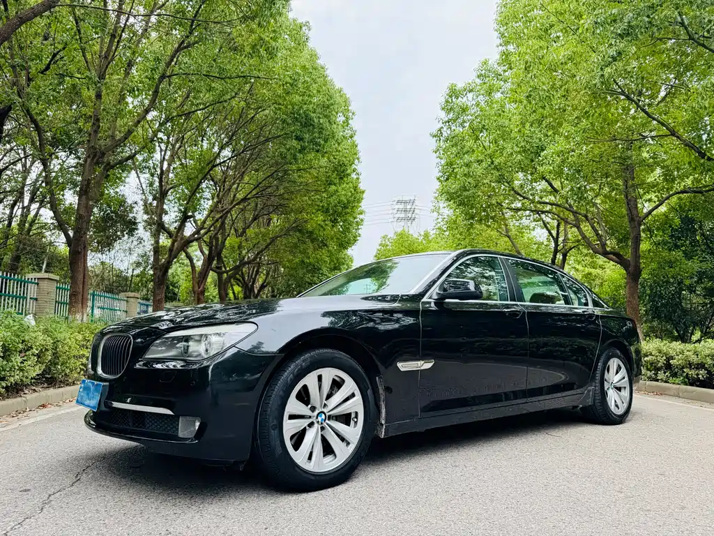 BMW 7 Series 2012