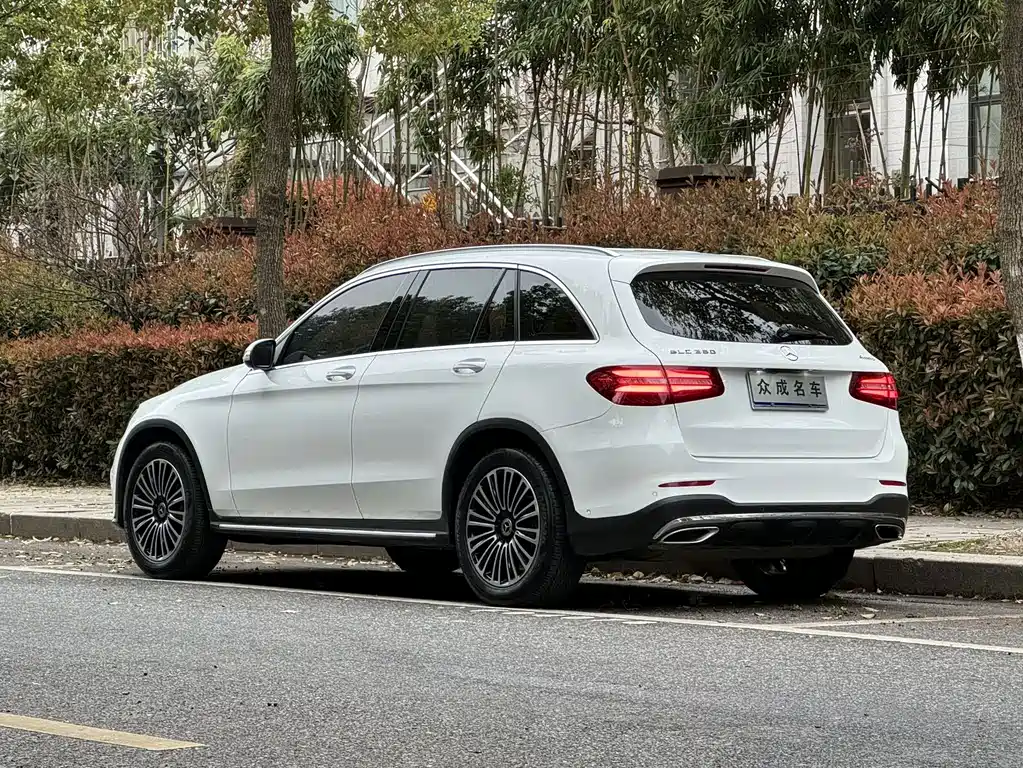 Mercedes-Benz GLC — миниатюра 5