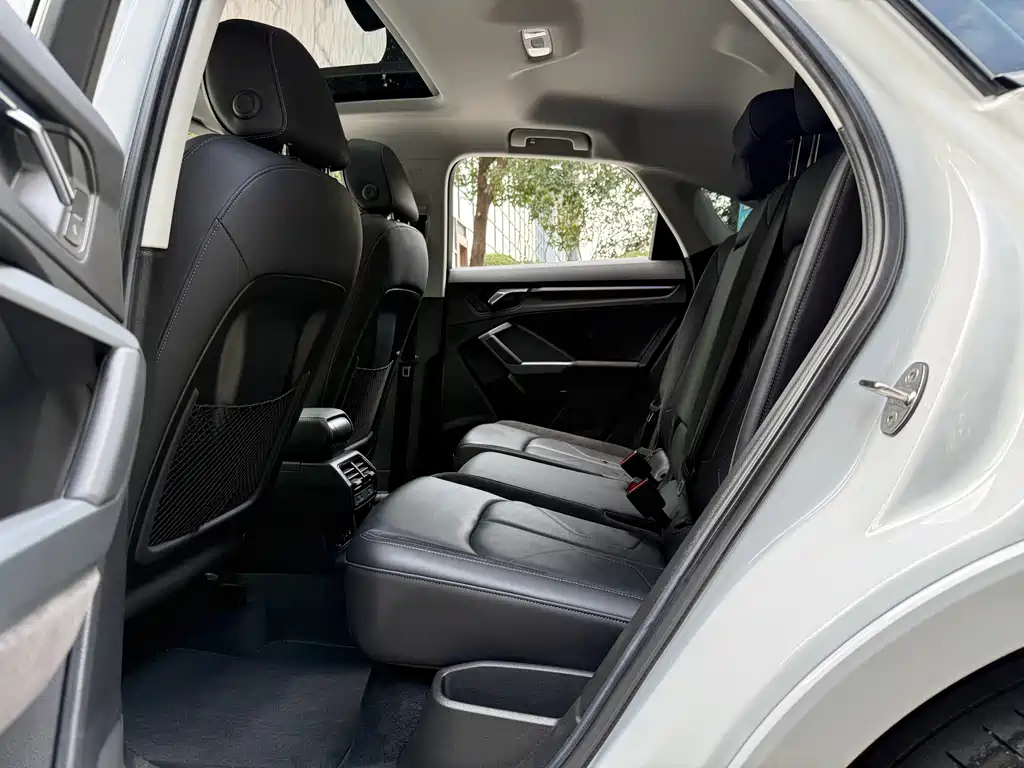 Audi Q3 Sportback — миниатюра 13
