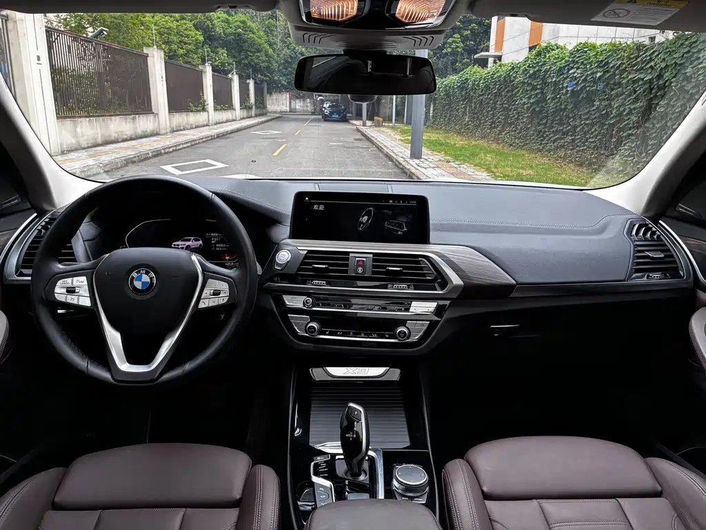 BMW X3 — миниатюра 17
