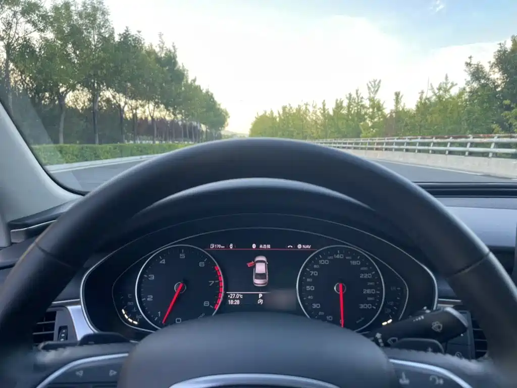Audi A6L — миниатюра 4