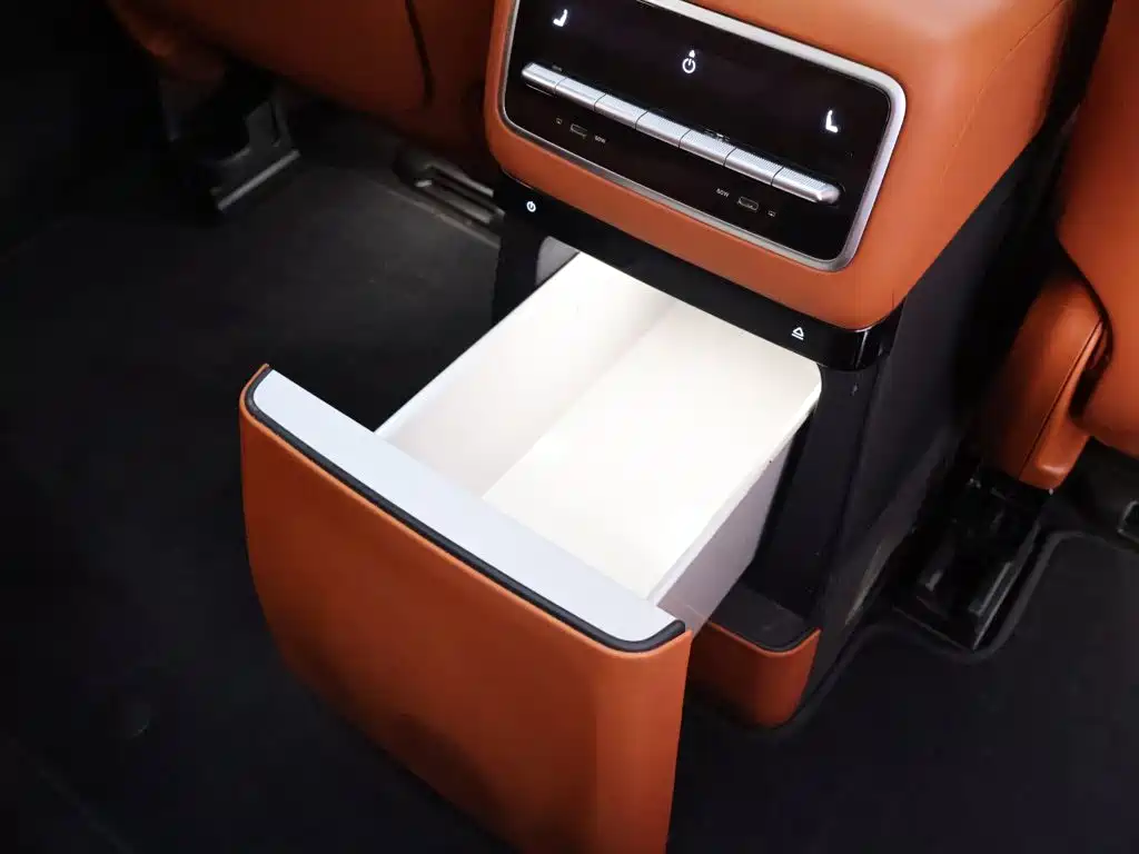 Li Auto Li L9 — миниатюра 25