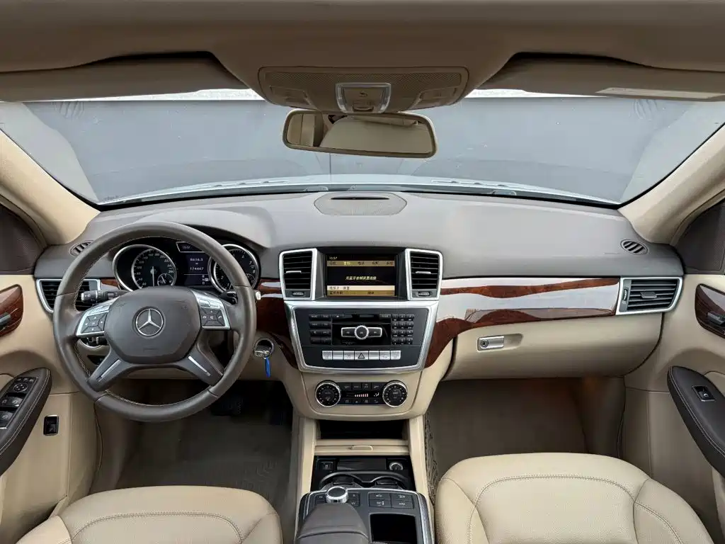 Mercedes-Benz M-Class — миниатюра 29