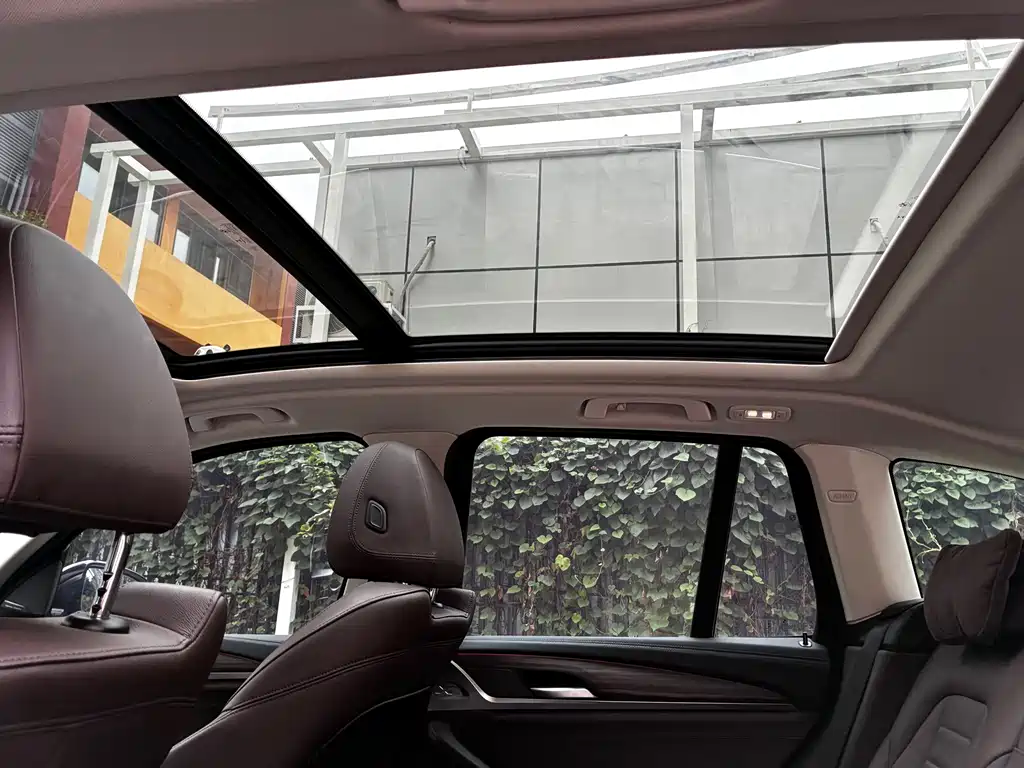 BMW X3 — миниатюра 16
