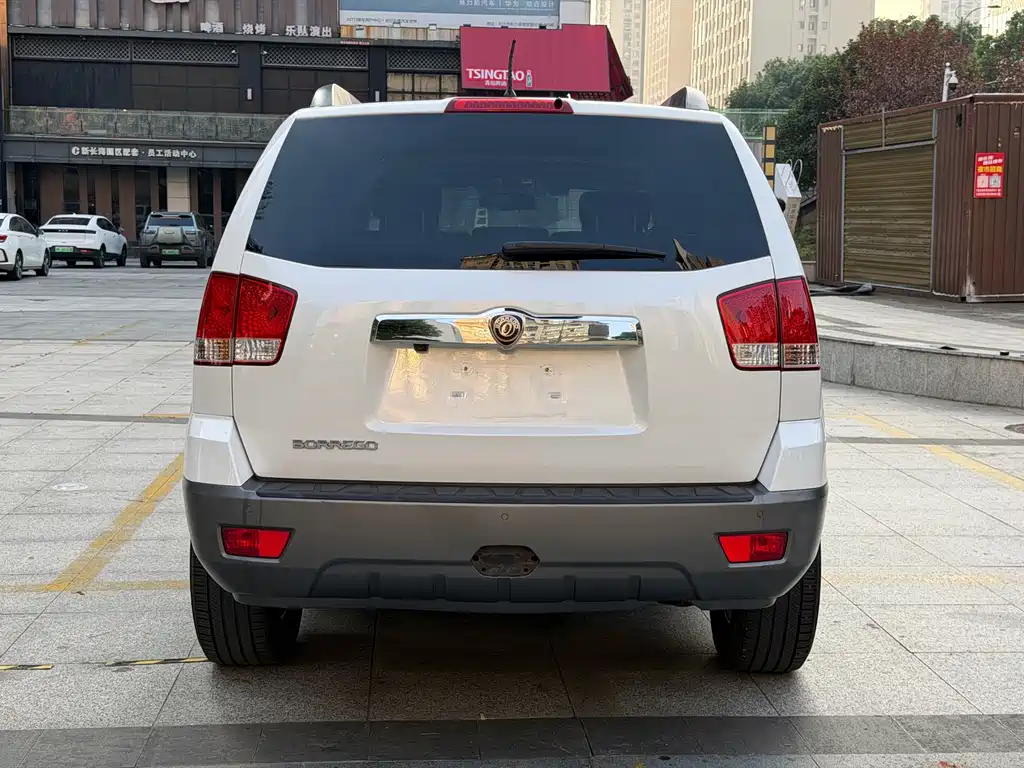 Kia Borrego — миниатюра 5