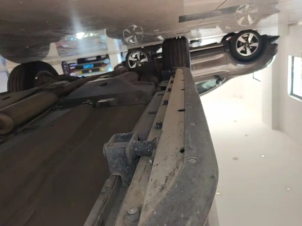 Land Rover Discovery Sport — миниатюра 21