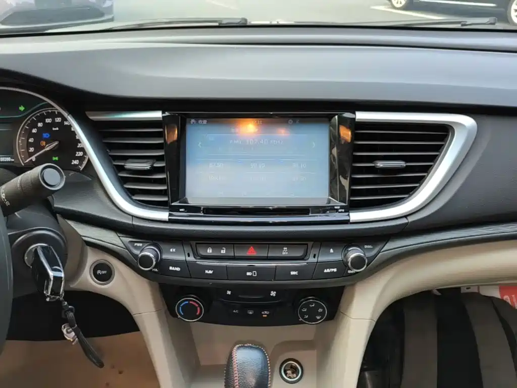 Buick Excelle — миниатюра 13