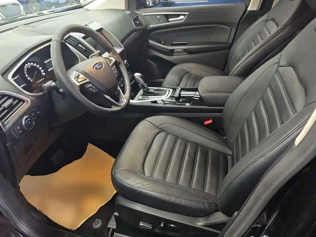 Ford Edge — миниатюра 15
