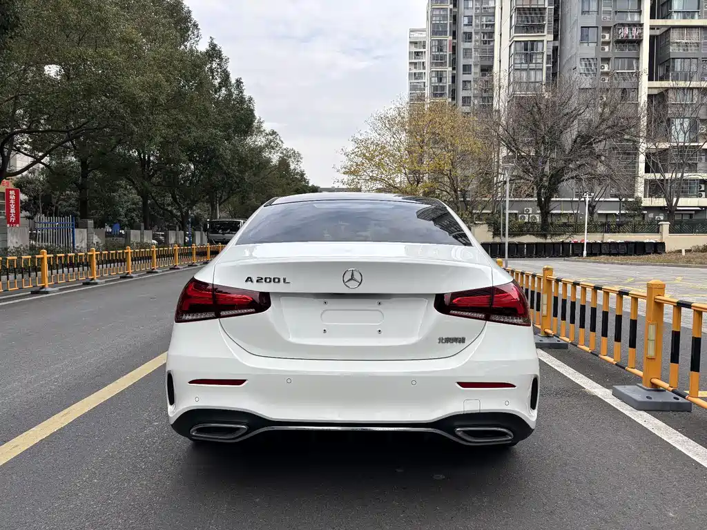 MERCEDES-BENZ A CLASS