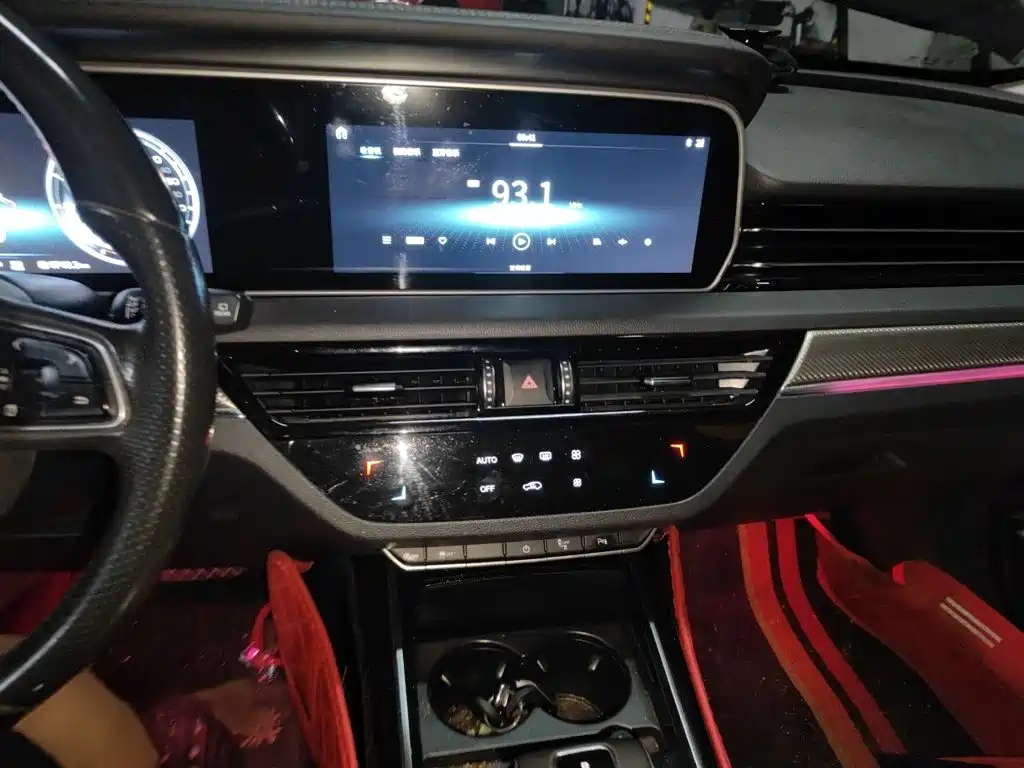 Hongqi Hongqi HS5 — миниатюра 6