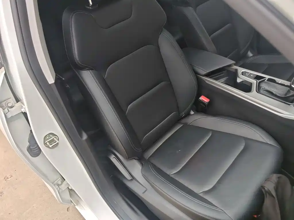 Geely Emgrand — миниатюра 25