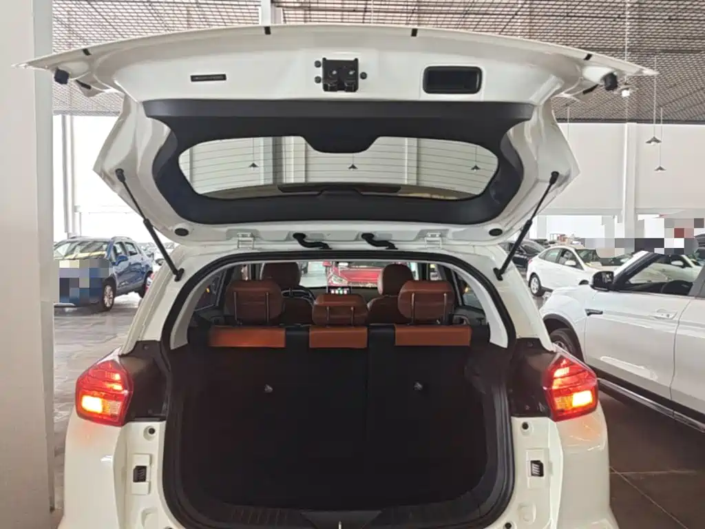 BAIC Senova X35 — миниатюра 19