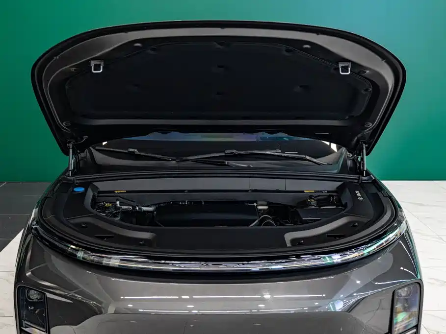 Li Auto Li L9 — миниатюра 5