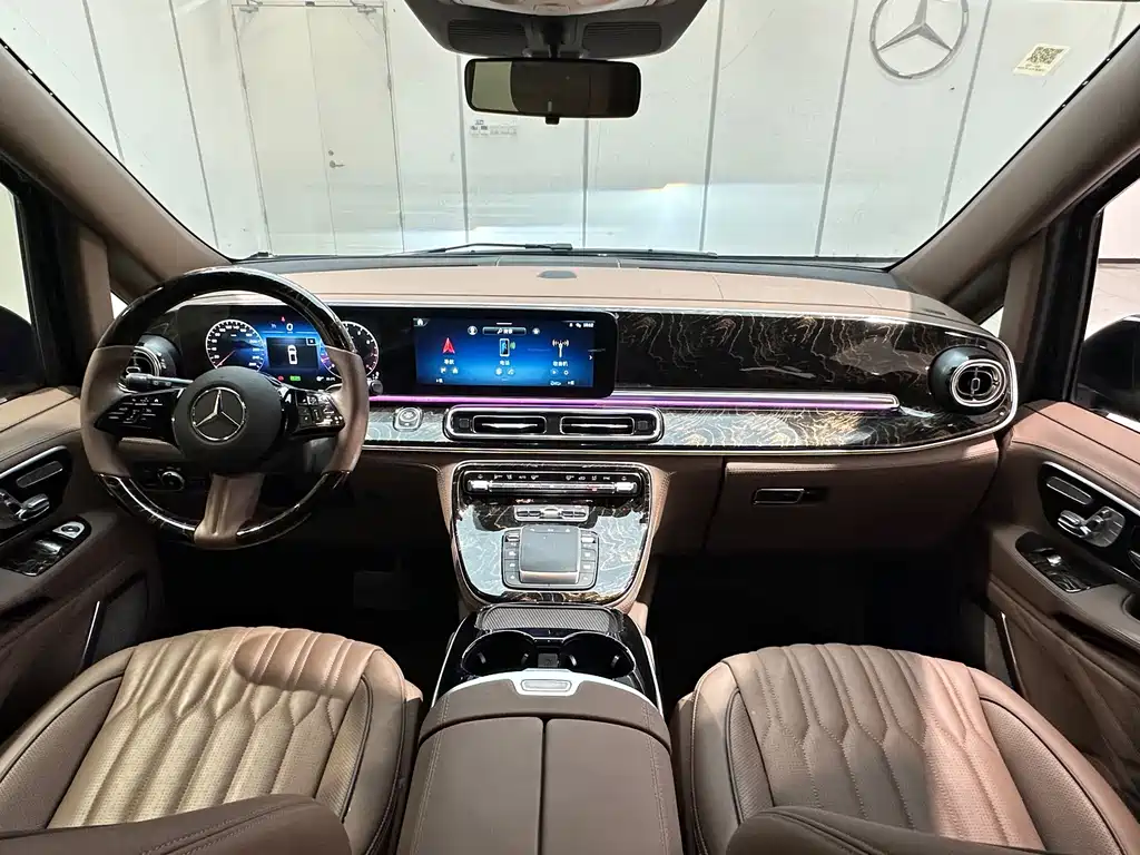 Mercedes-Benz Vito — миниатюра 11
