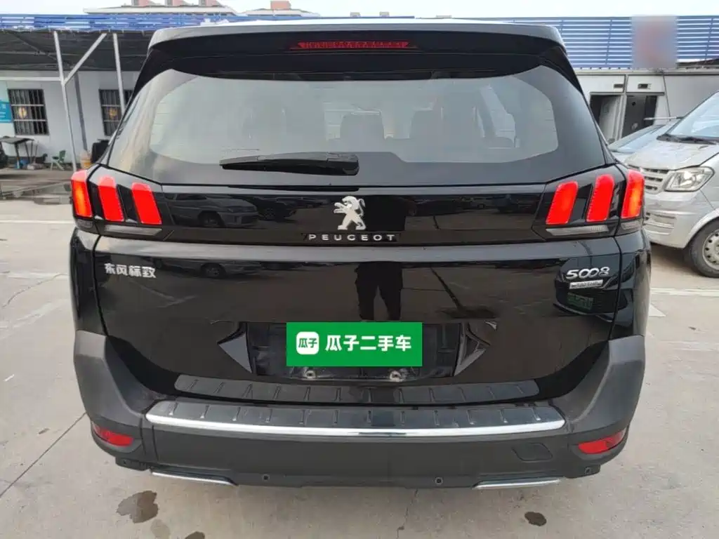 Peugeot 5008 — миниатюра 6