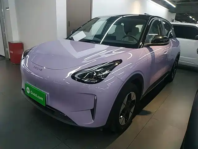 2025 Geely Xingyuan