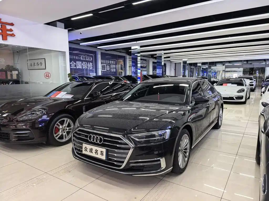 Audi A8 2021