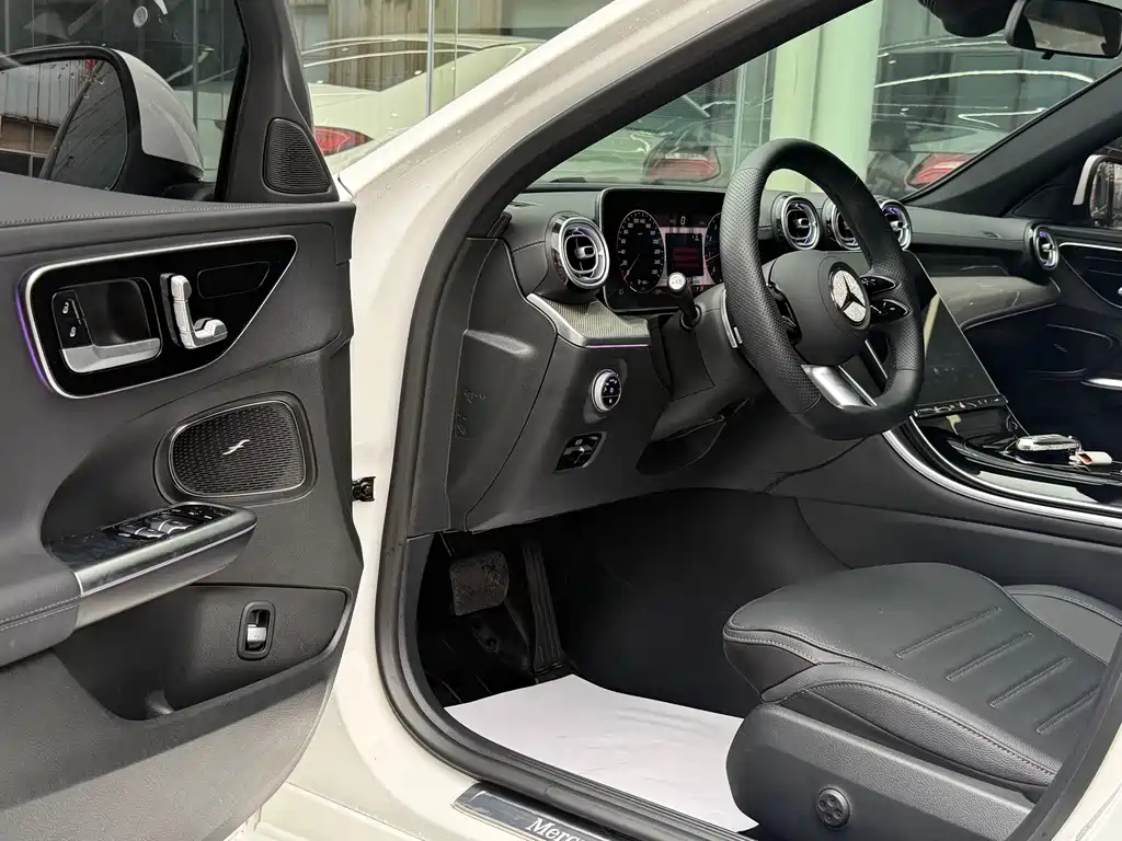 Mercedes-Benz C-Class C 2025 C 260 L Sport