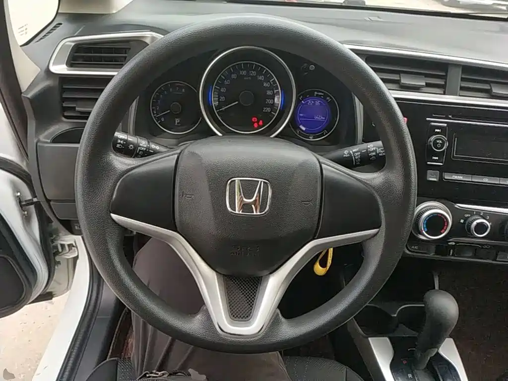 Honda Fit — миниатюра 11