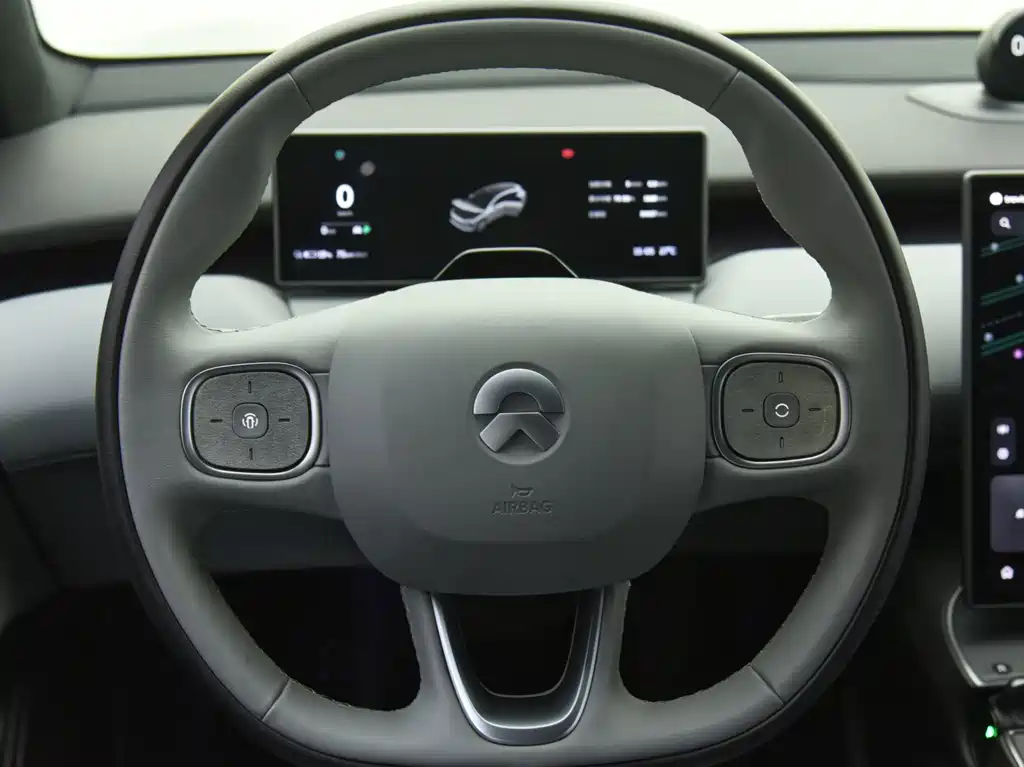 NIO ET5T — миниатюра 18