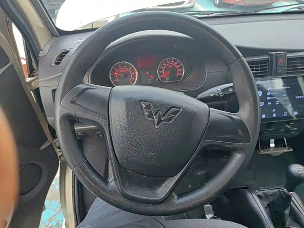 Wuling Rongguang — миниатюра 11