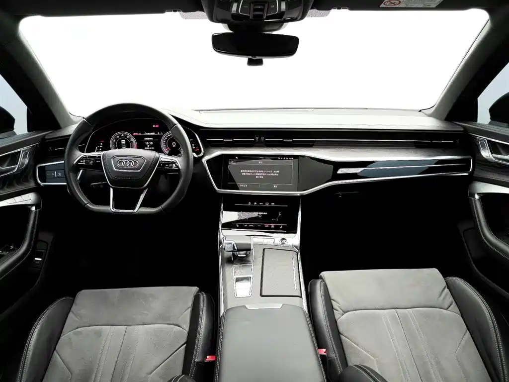 Audi A6L id 4515324 из Китая 9