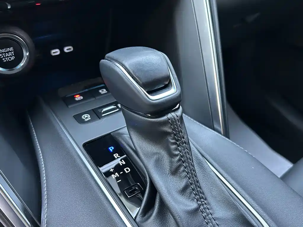 Toyota Venza — миниатюра 7