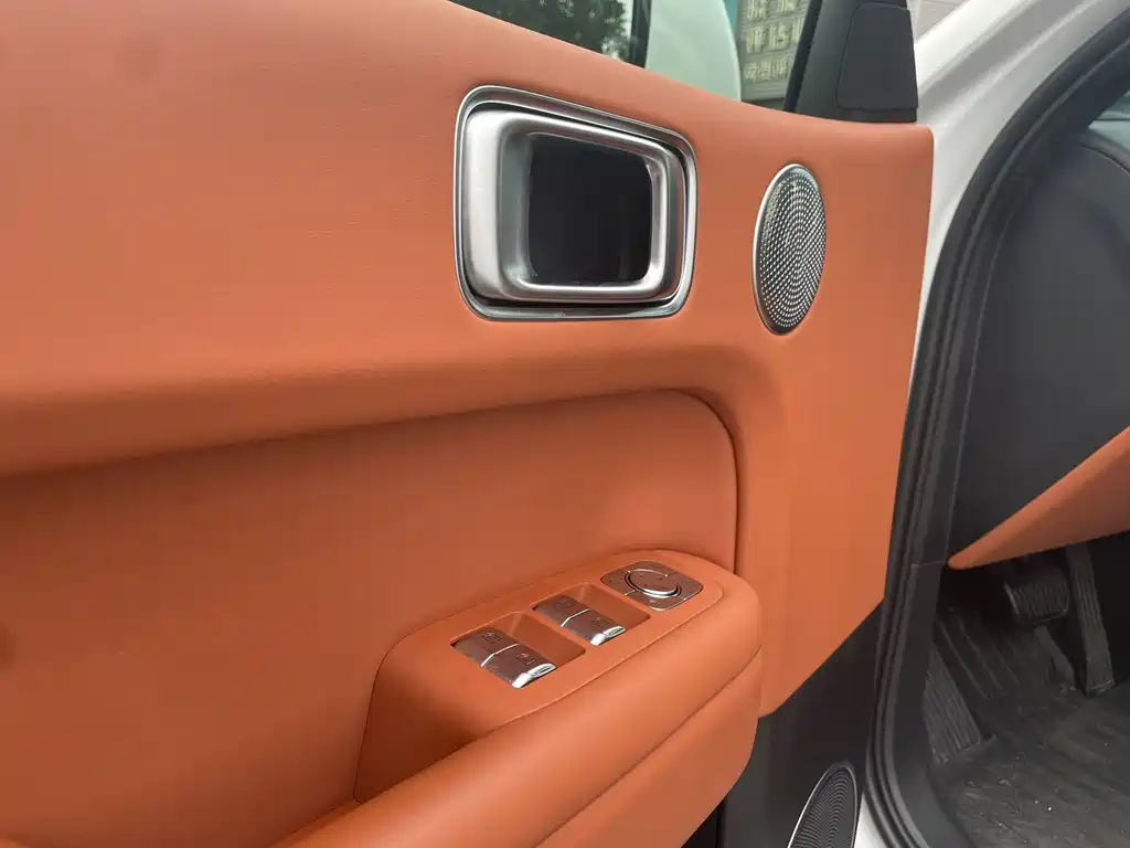 Li Auto Li L6 — миниатюра 6