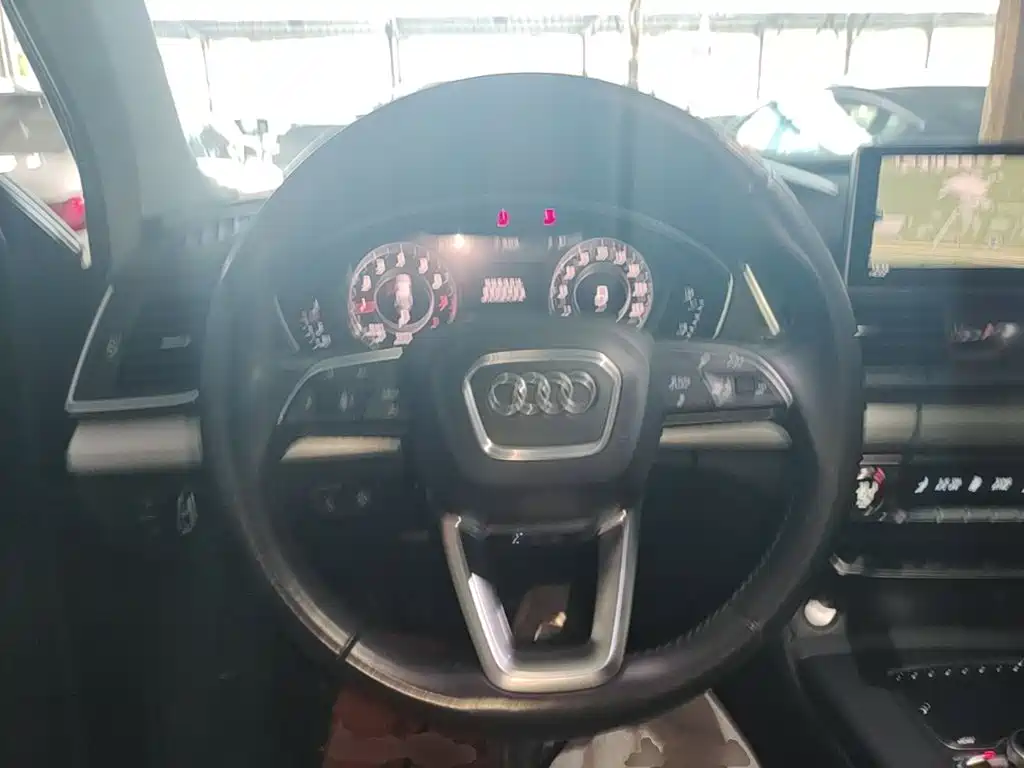 Audi Q5L — миниатюра 11