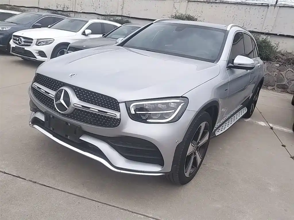 Mercedes-Benz GLC 2023