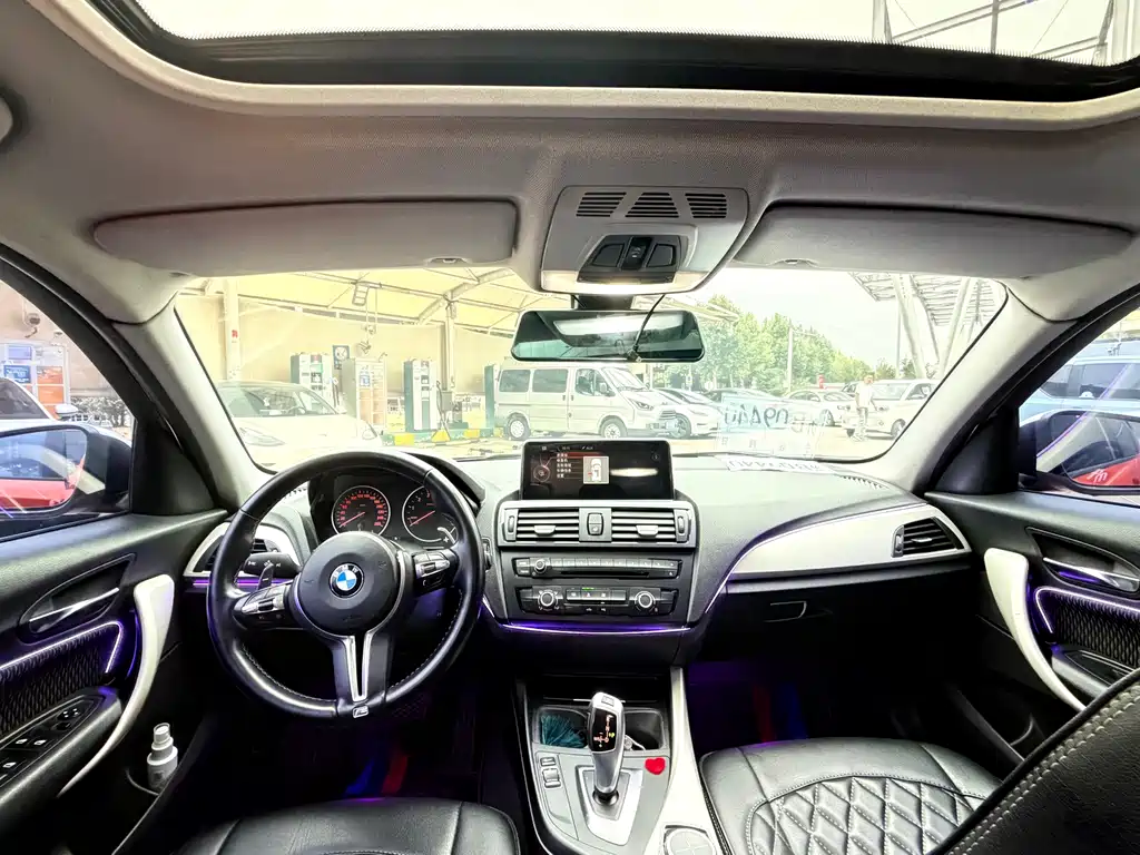BMW 1 Series (Import) — миниатюра 8