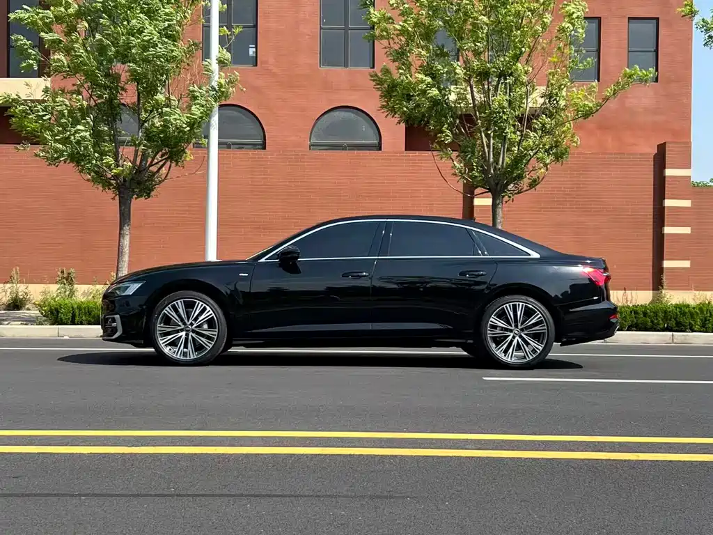 Audi A6L 2023 45 TFSI quattro