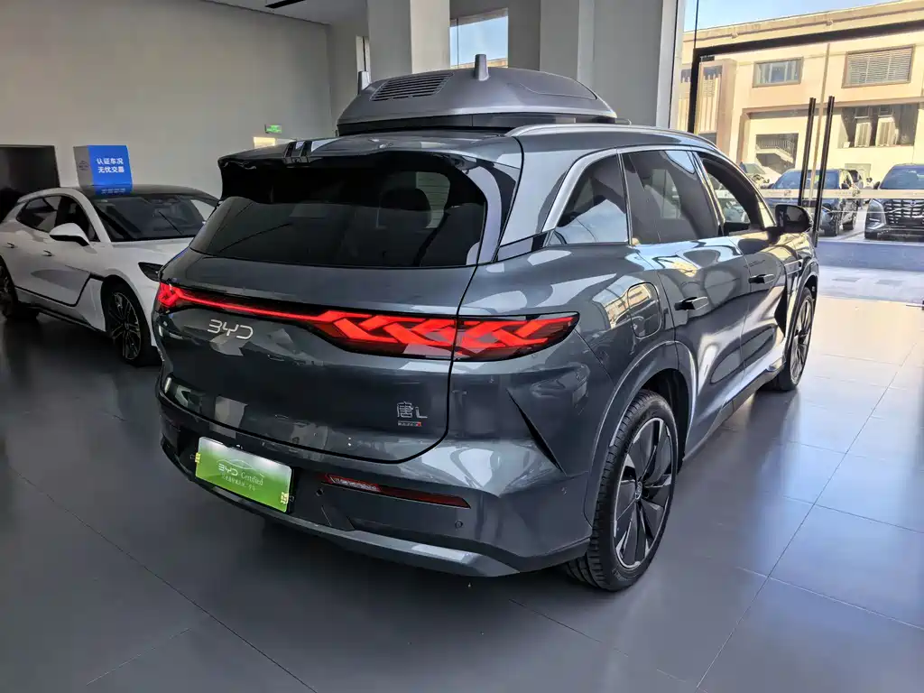 BYD Tang L L 2025 DM 175KM