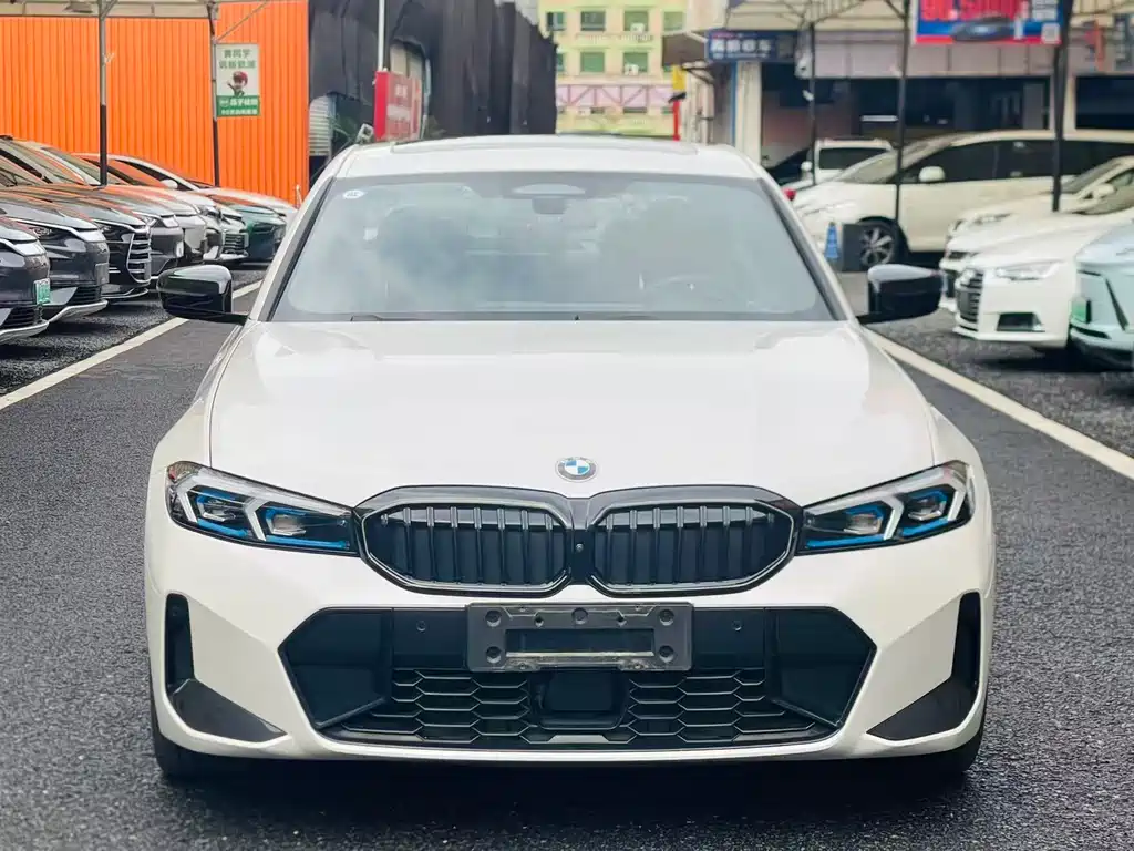 BMW 3 Series 3 2025 330Li Premium M Sport