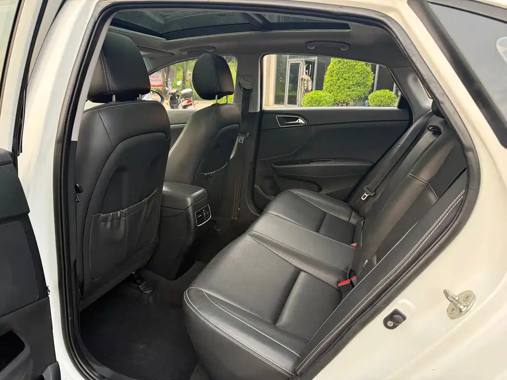 Hyundai Mistra — миниатюра 9