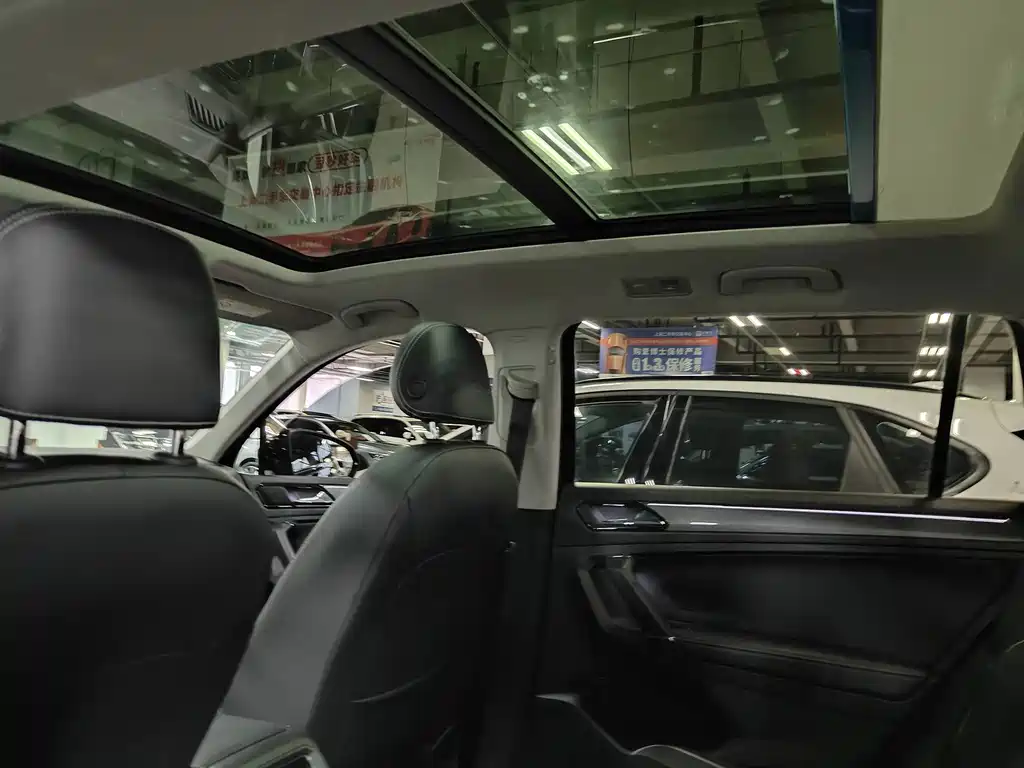 Volkswagen Tiguan L — миниатюра 9