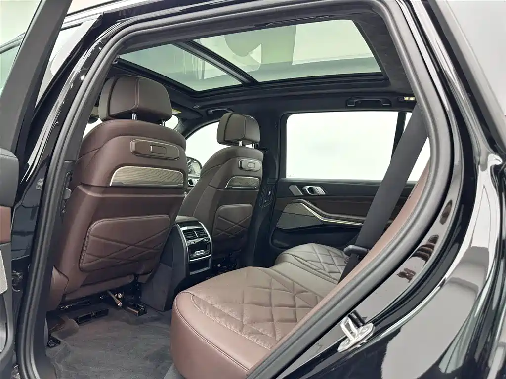 BMW X5 id 4514373 из Китая 9