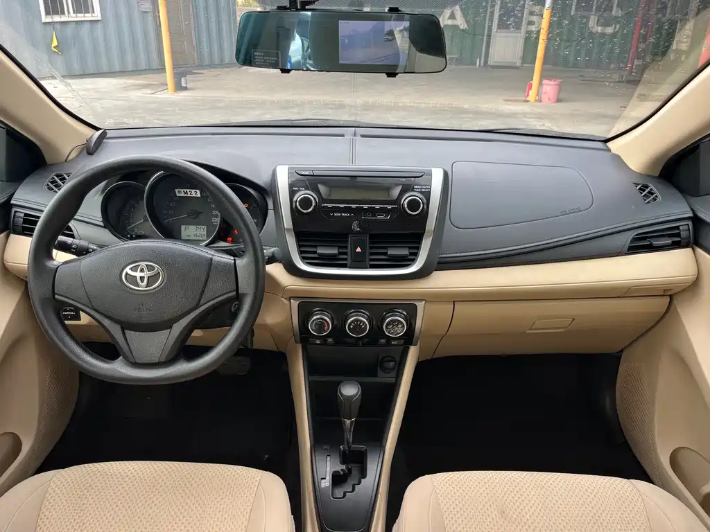 Toyota Vios FS — миниатюра 5