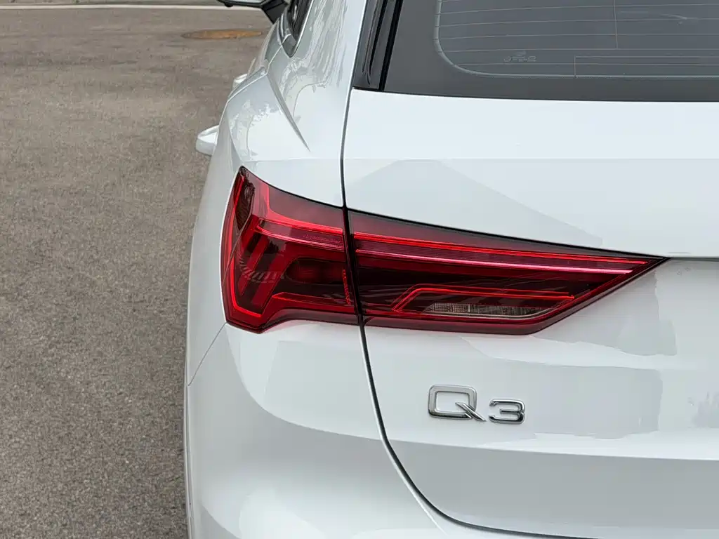 Audi Q3 — миниатюра 13