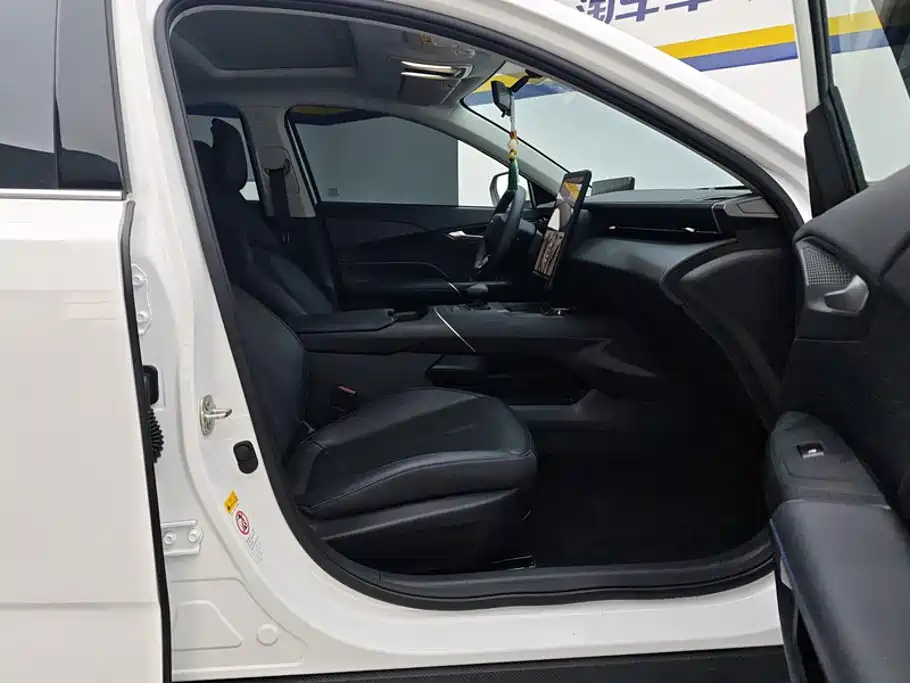 Changan Eado 2025 1.5T 500Bar Luxury